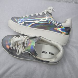 Steve Madden Platform Sneakers Women's Size US 4 Metallic Silver Lace-Up Shoes